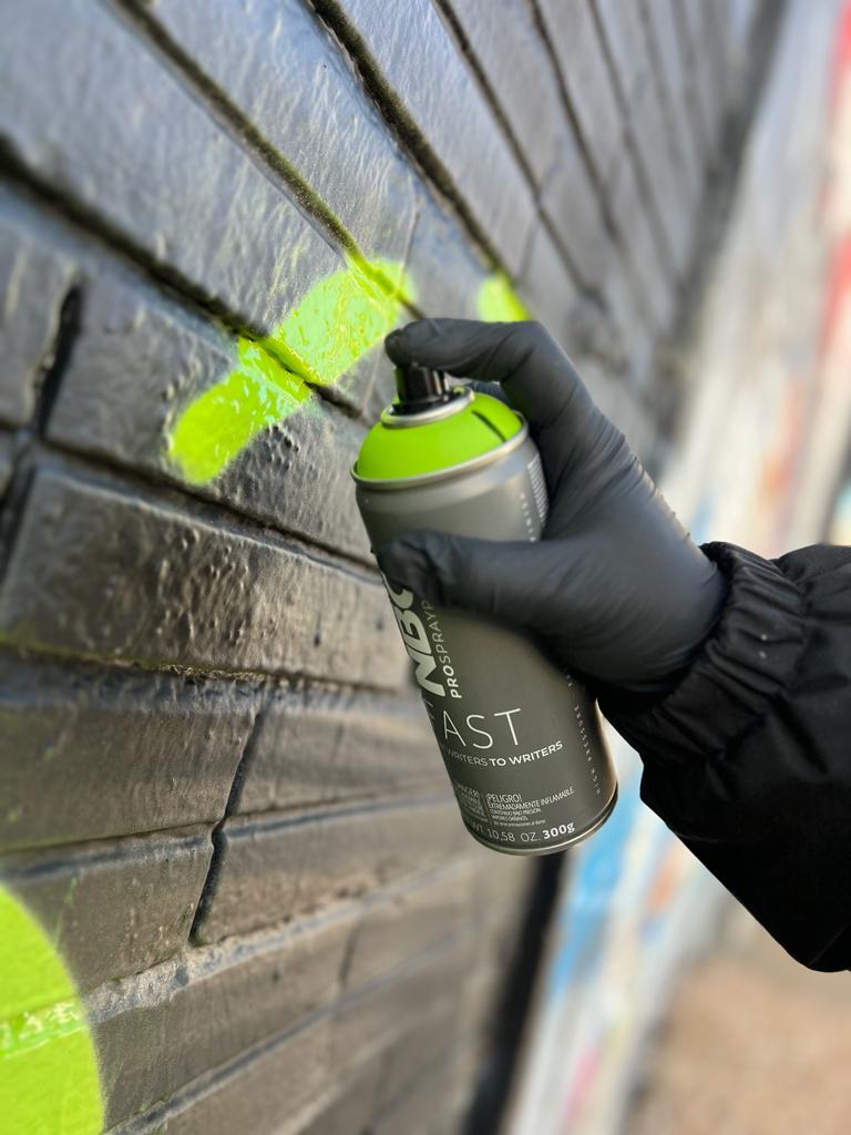 NBQ "Fast" Pro Spraypaint (400ml)