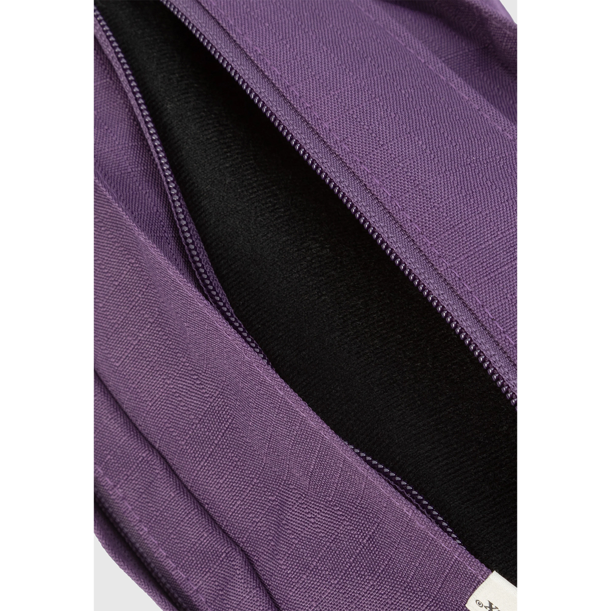 Cleptomanicx Hip Bag "Tap M 2" Montana Grape