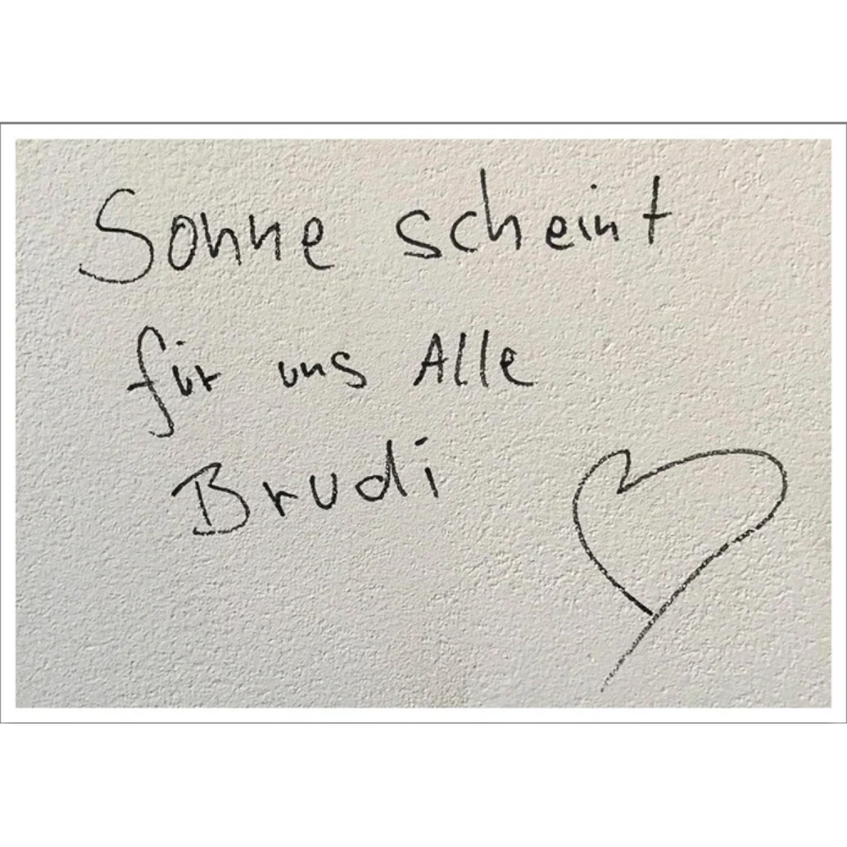 Postkarte "Notes Of Berlin - Brudi" (10,5x14,5cm)