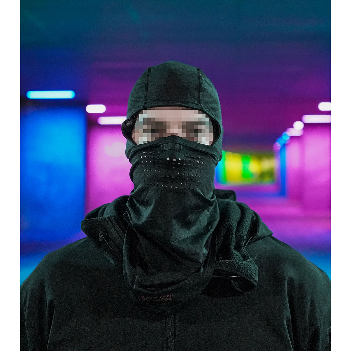 Mr. Serious "Balaclava Tunnel Scarf" - Black