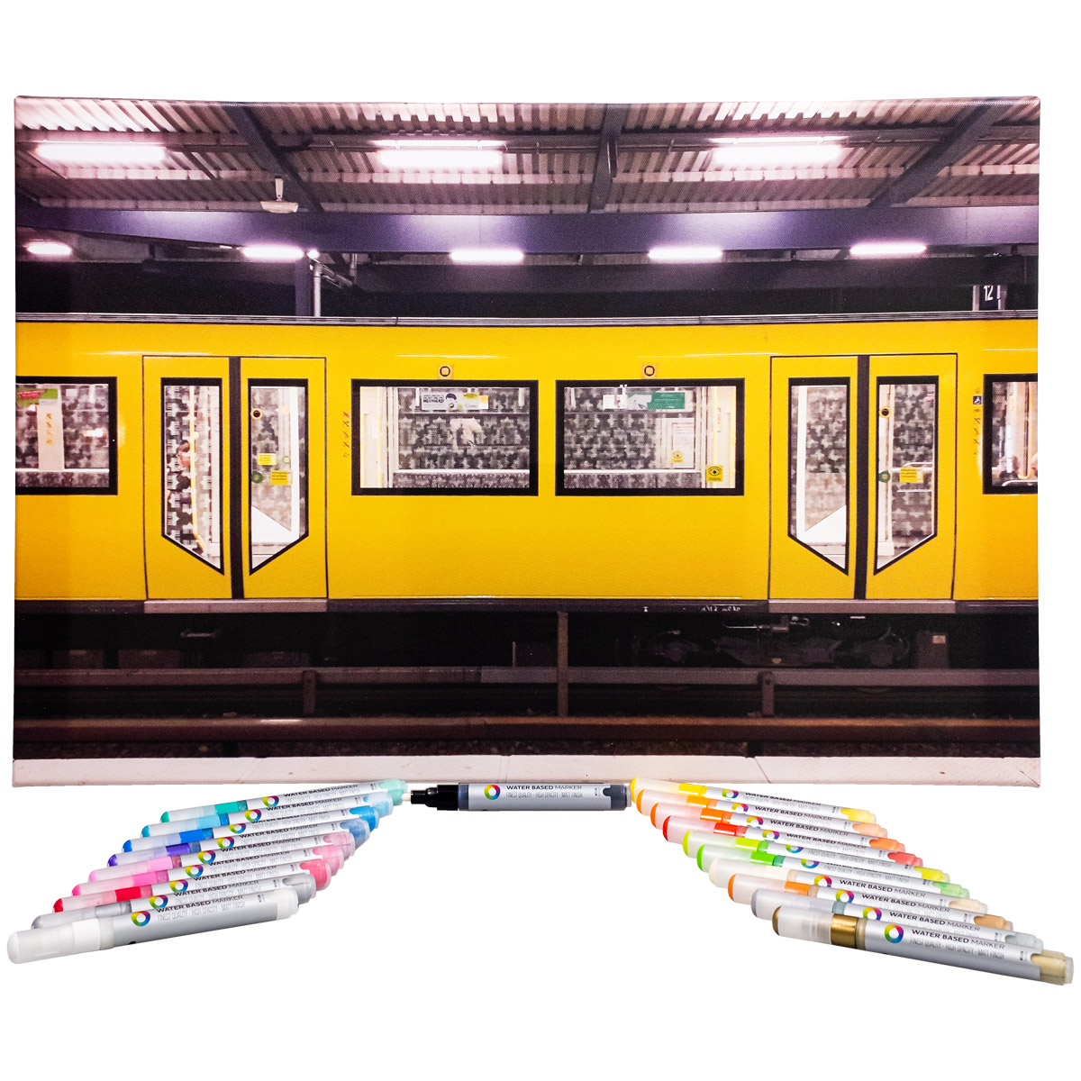 Fotodruck Leinwand "U-Bahn - HK Big" (40x60cm) inkl. MTN "Water Based Marker 20er Set"