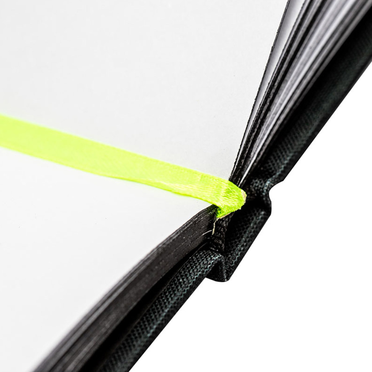 montana_splash_blackbook_5