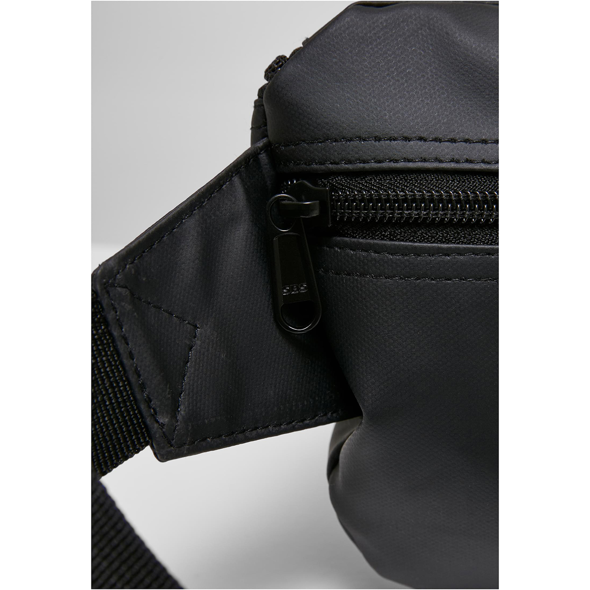 Urban Classics "Hip Bag Coated Basic" Black