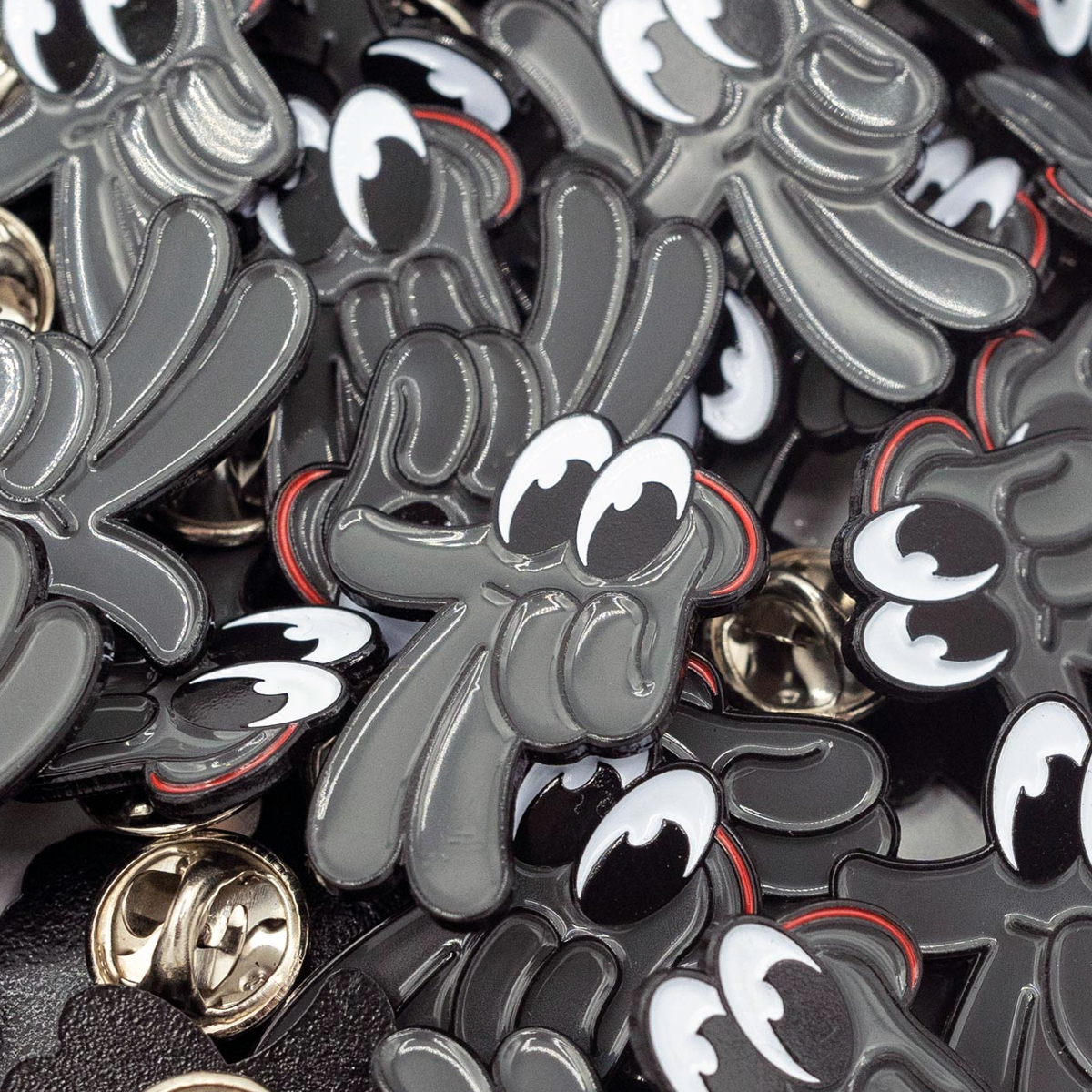 Mr. Serious x VOH "Glove Pin"