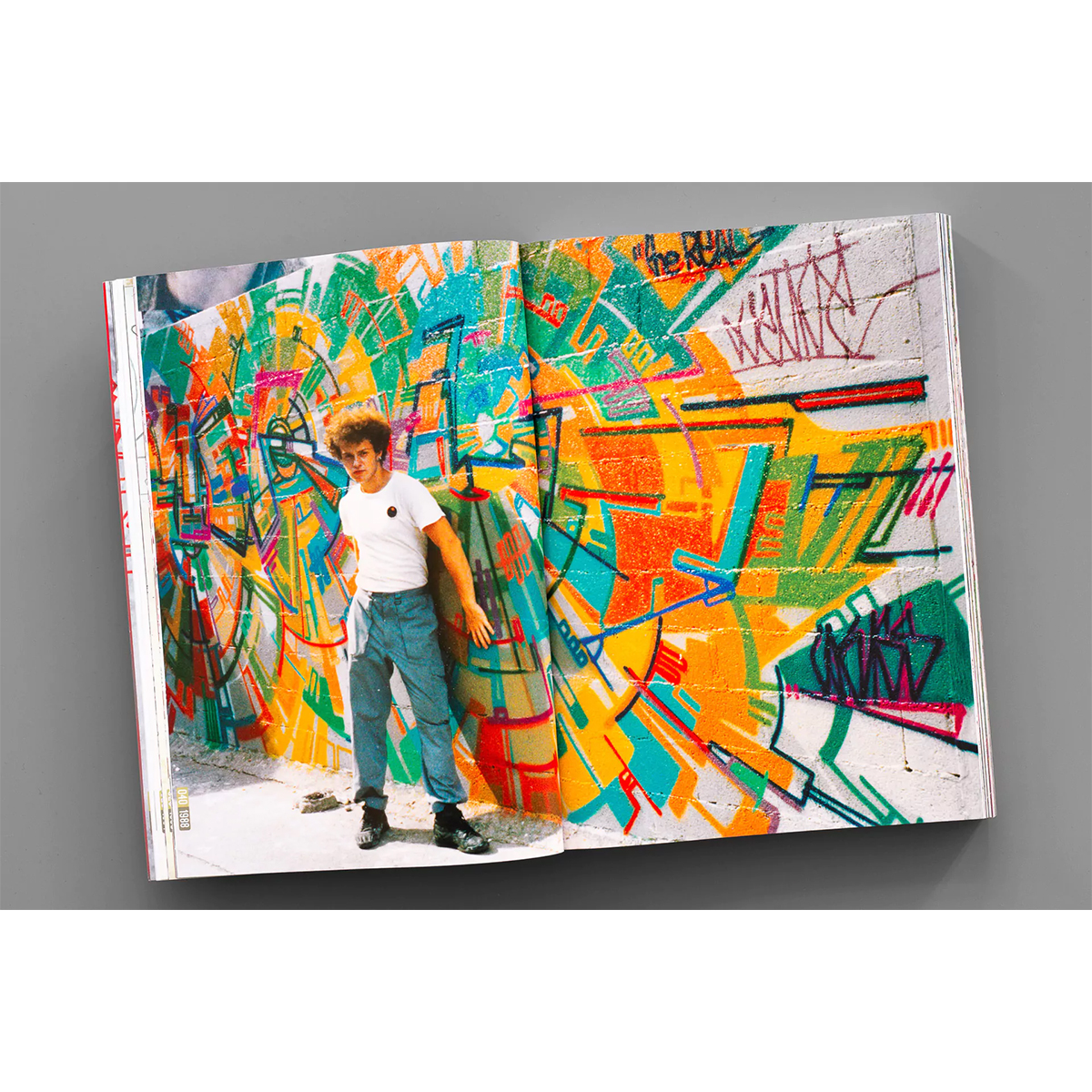 Buch "LOKISS - ORGAZMA  AUTONOMOUS ARCHIVES (1984 - 2024)"