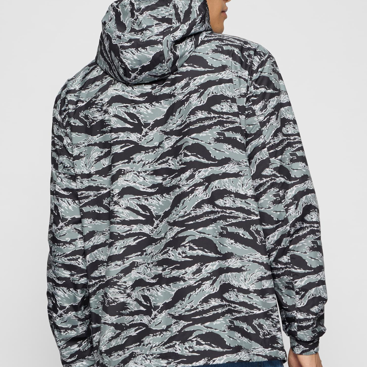 Urban Classics "Tiger Camo Pull Over Windbreaker" Stone Camo
