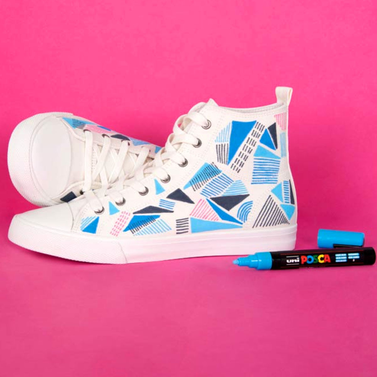 Uni Posca "PC-3M" Marker 6er Set +2 Gratis (0,9-1,3mm)