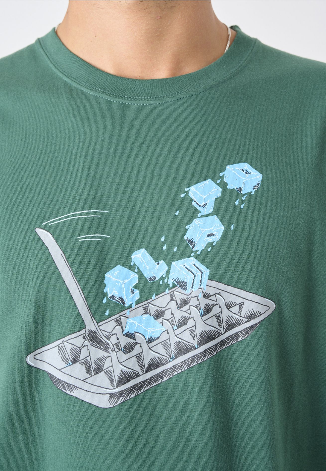 Cleptomanicx Boxy T-Shirt "Cubes" Evergreen