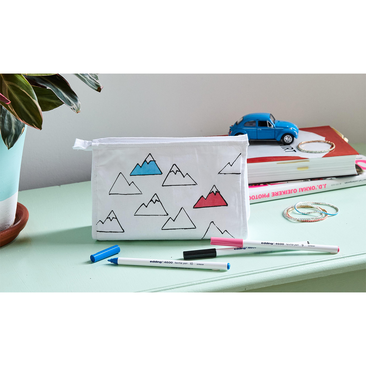 Edding "4600 Textil Marker" 5er Set cool colours - (1mm)