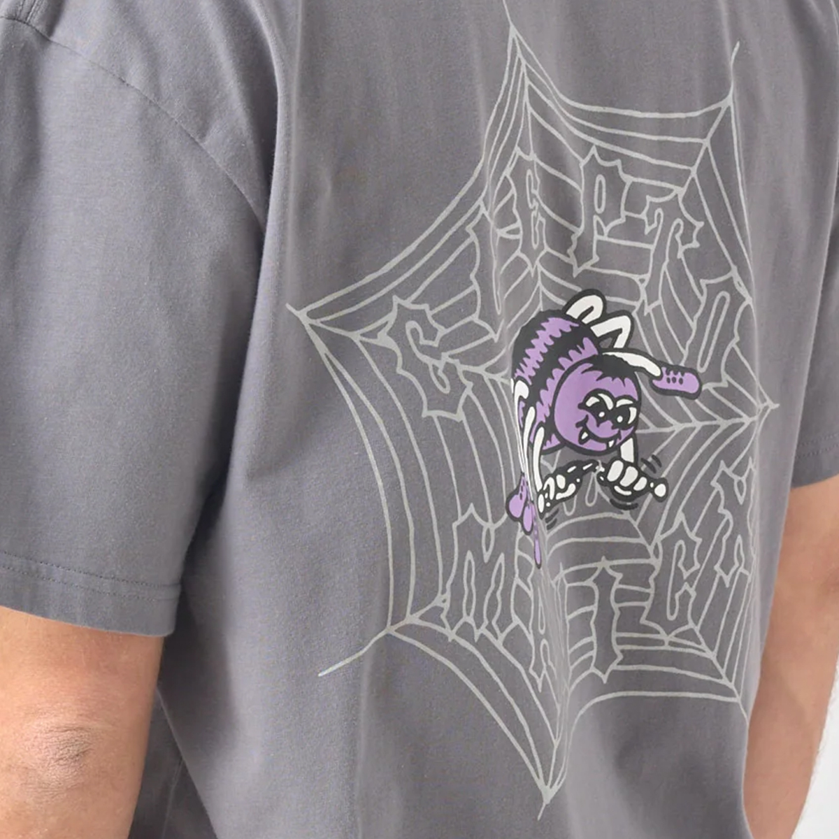 Cleptomanicx Boxy T-Shirt "Spider" Lava Smoke