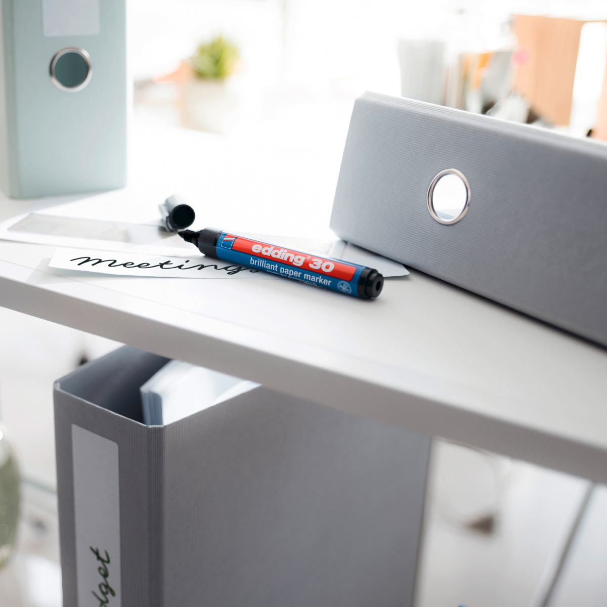 Edding "30" Brilliant Paper Marker - Black (1,5-3mm)